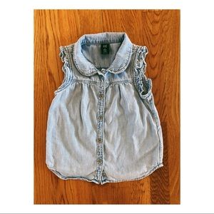 Chambray button up sleeveless top.